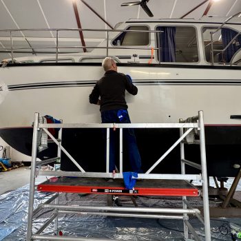 doe-het-zelf loods in uitwellingerga